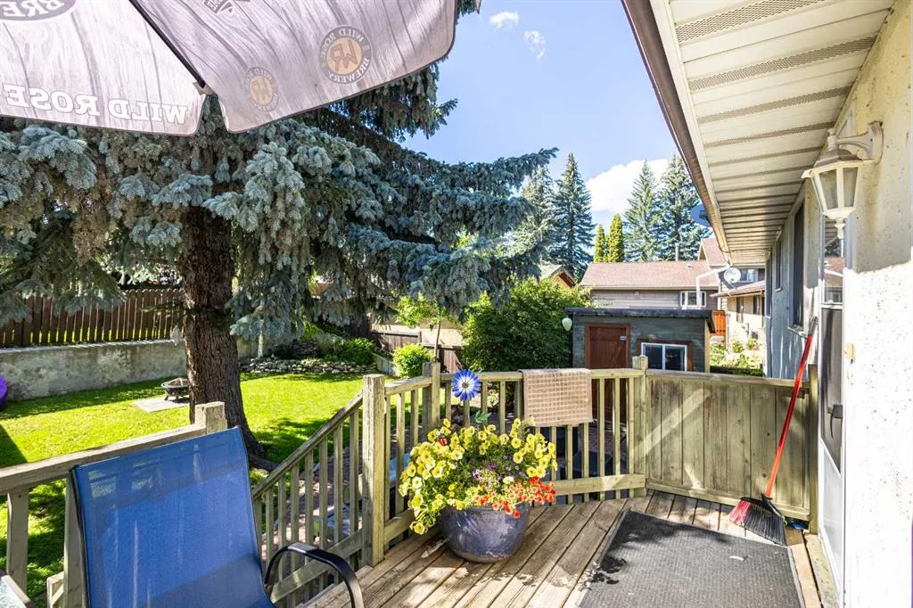 687 Brookpark Drive SW