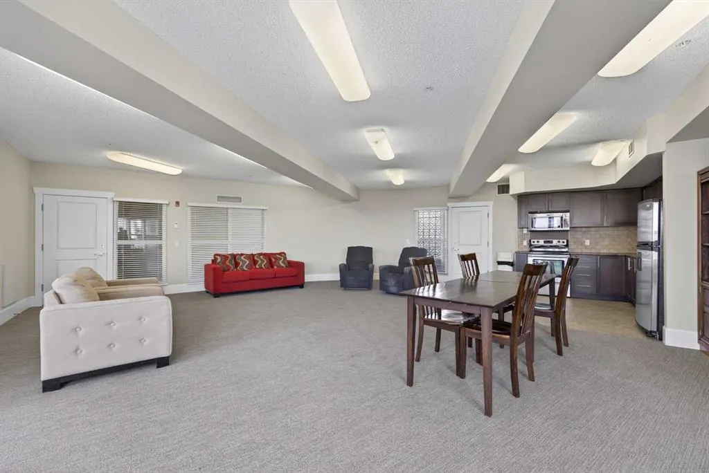 88 Arbour Lake Road NW, #419