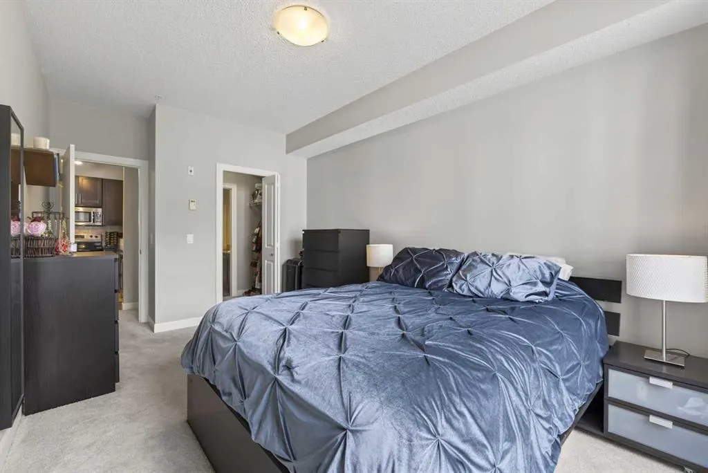 88 Arbour Lake Road NW, #419