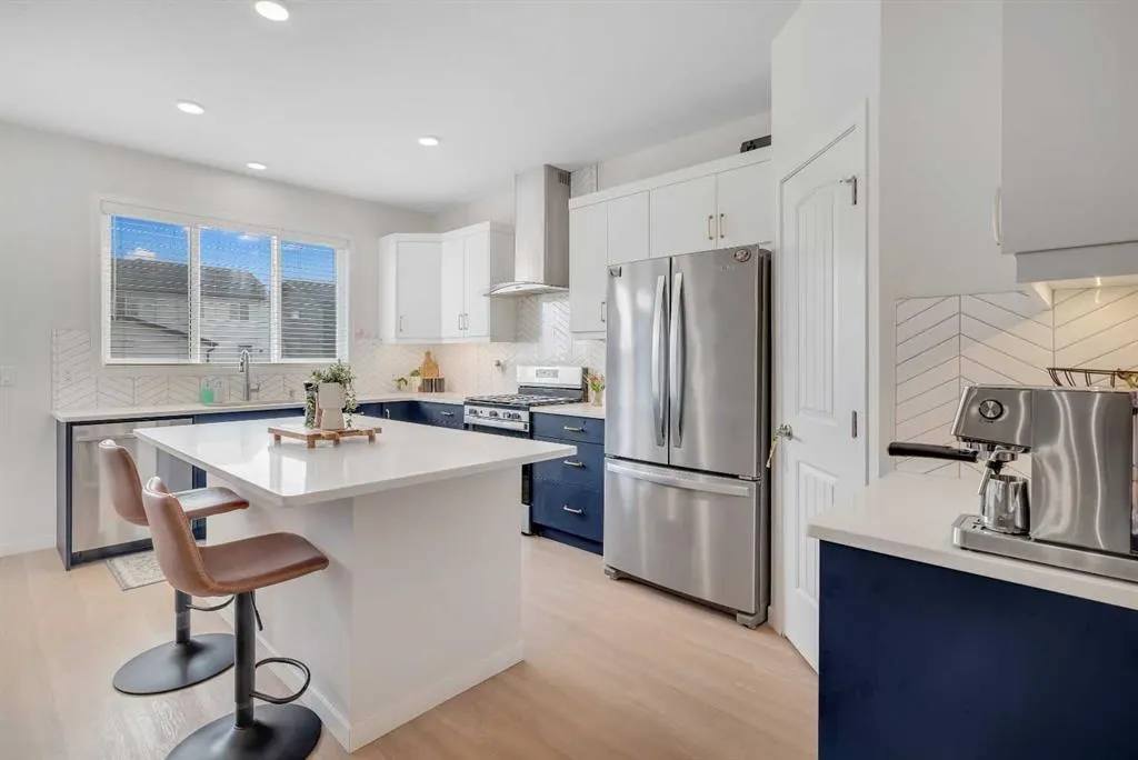 190 Dawson Harbour Rise