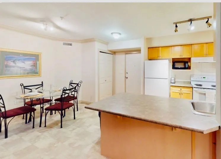 38 Riedel Street, #2103