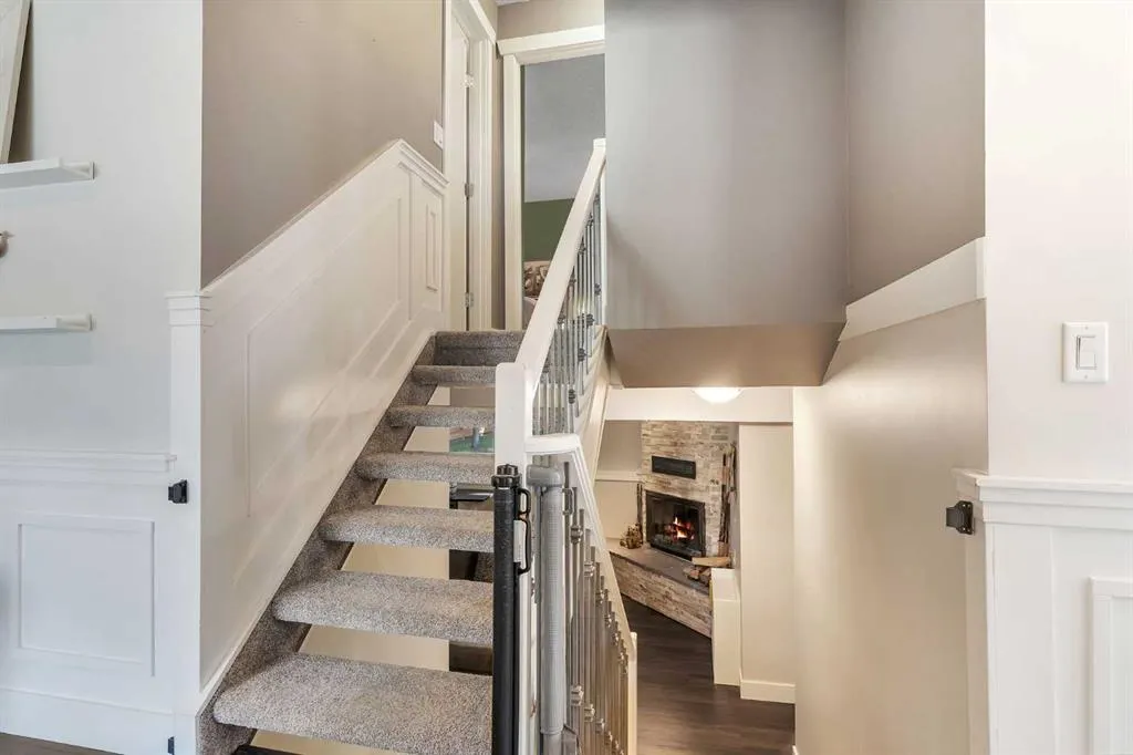 12 Marquis Place SE