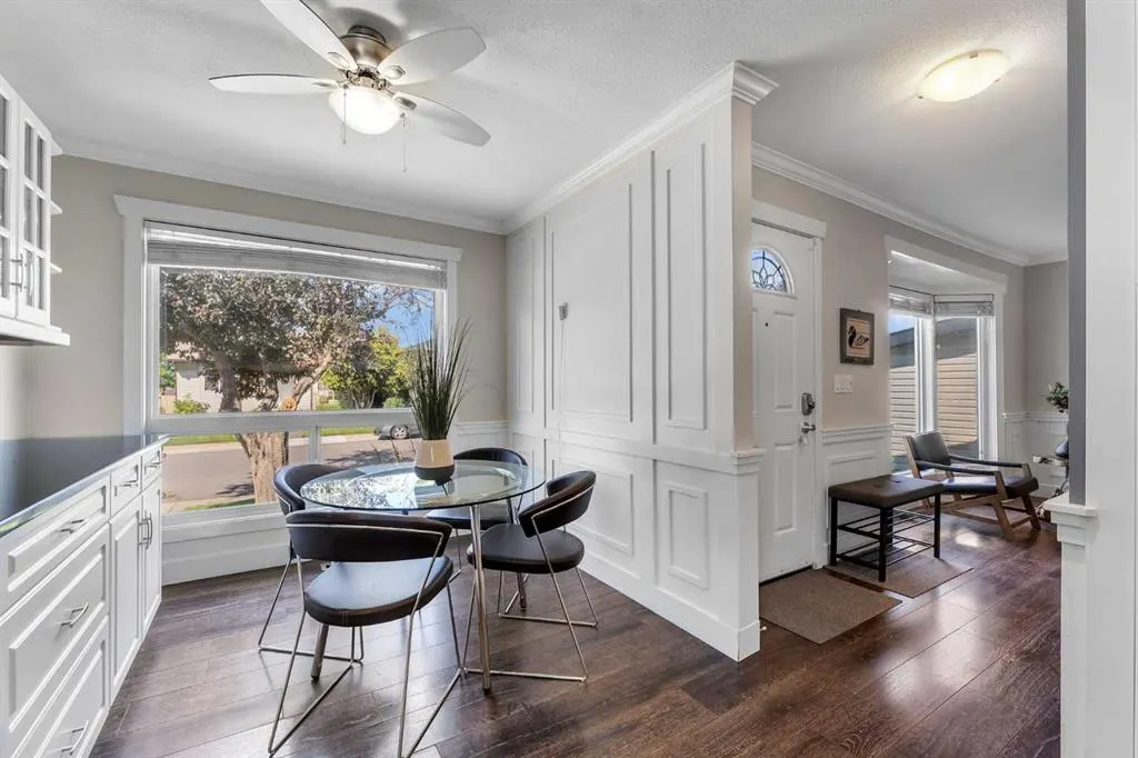 12 Marquis Place SE