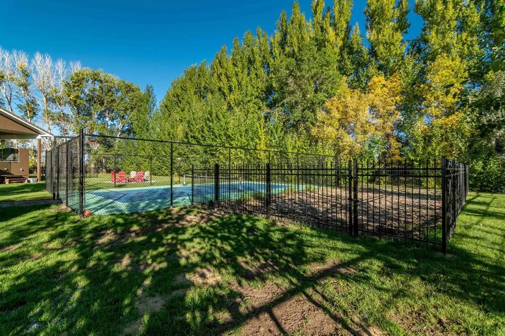 12027 Range Road 55
