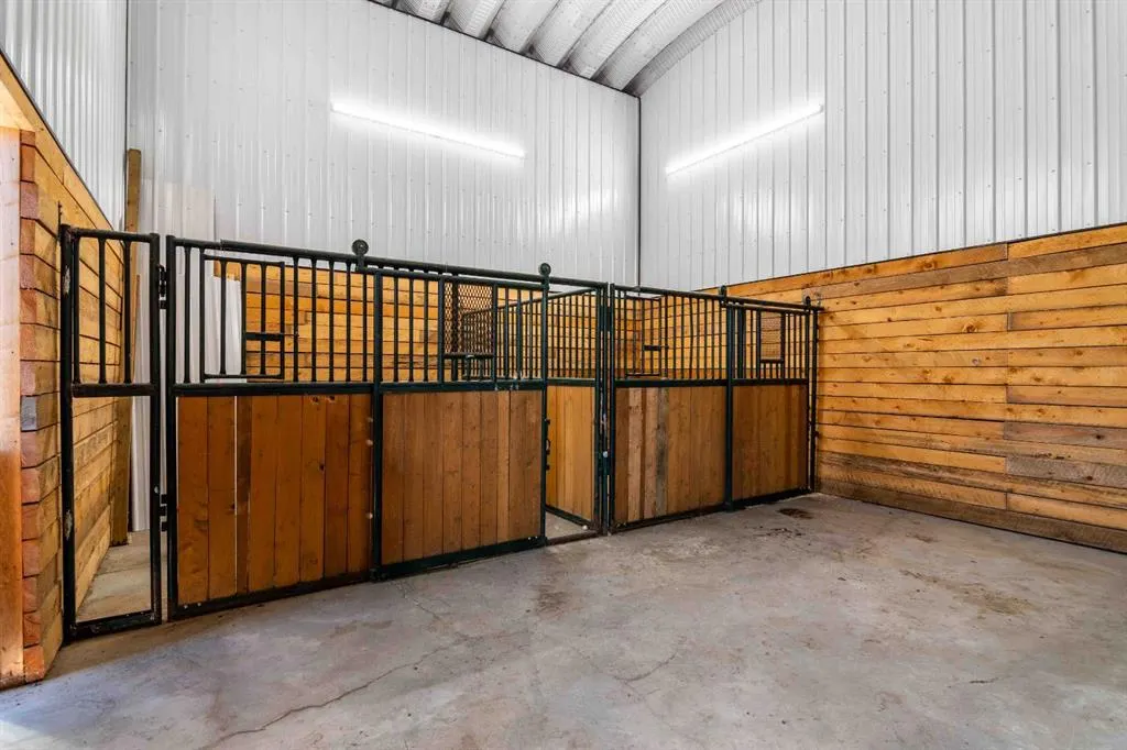 12027 Range Road 55