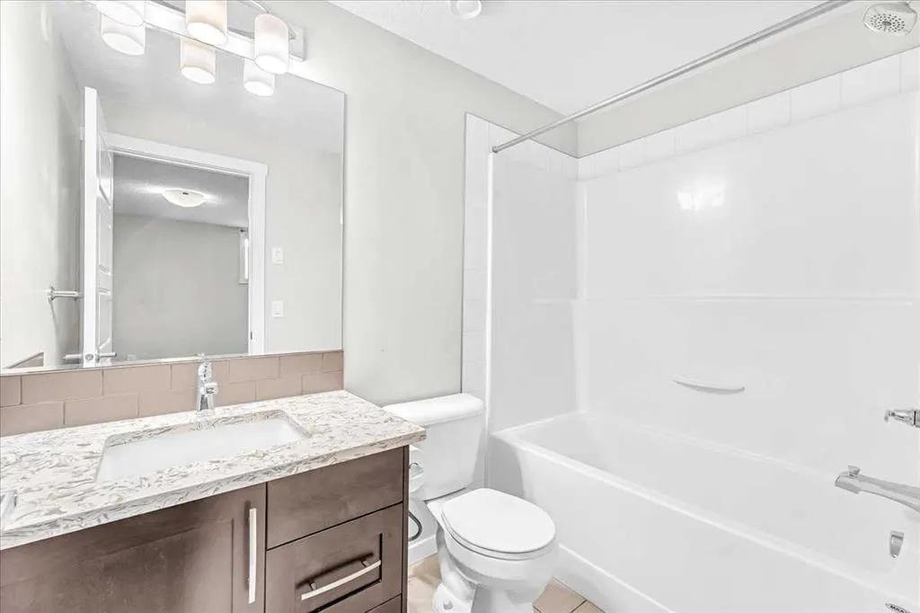 523 Cranford Mews SE