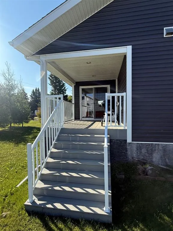 10222 104 Ave