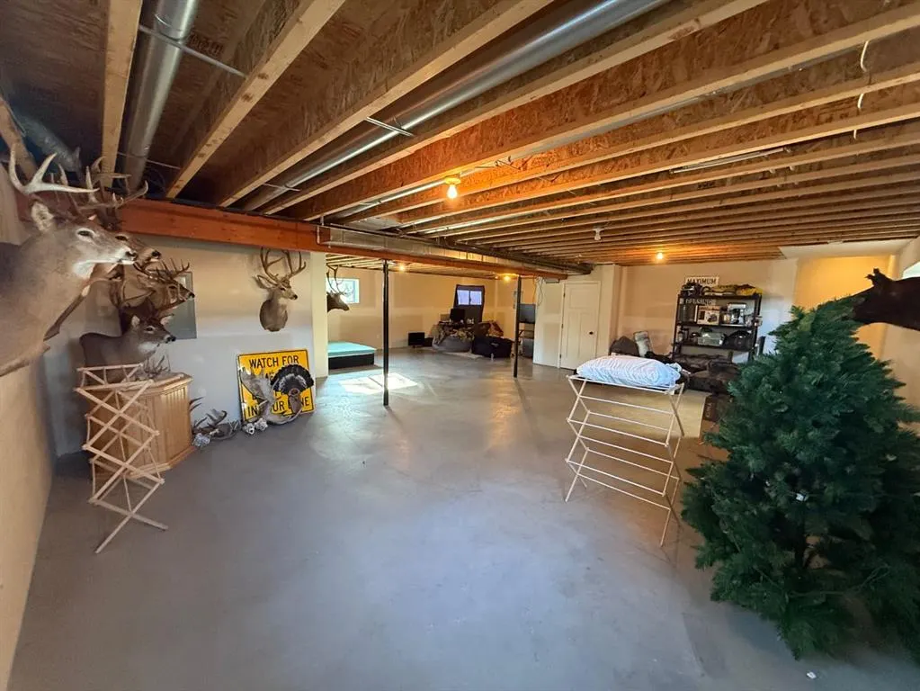 10222 104 Ave