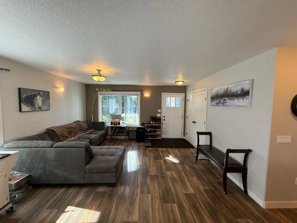 10222 104 Ave