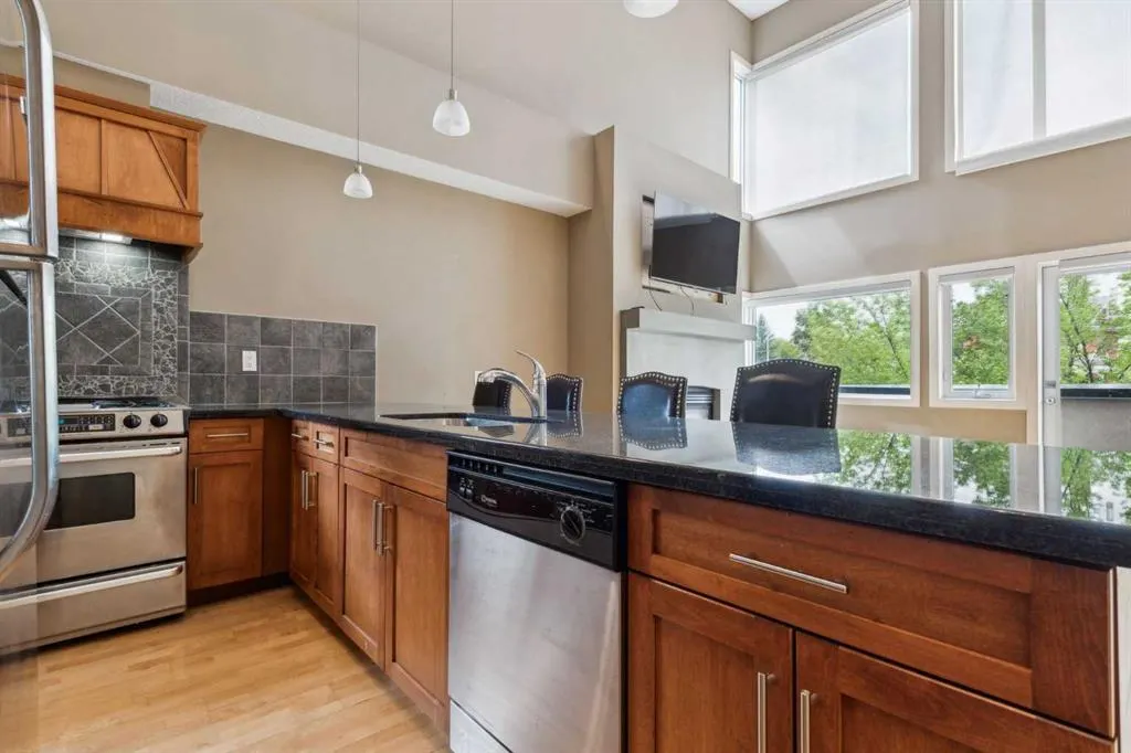 1818 14 Street SW, #401