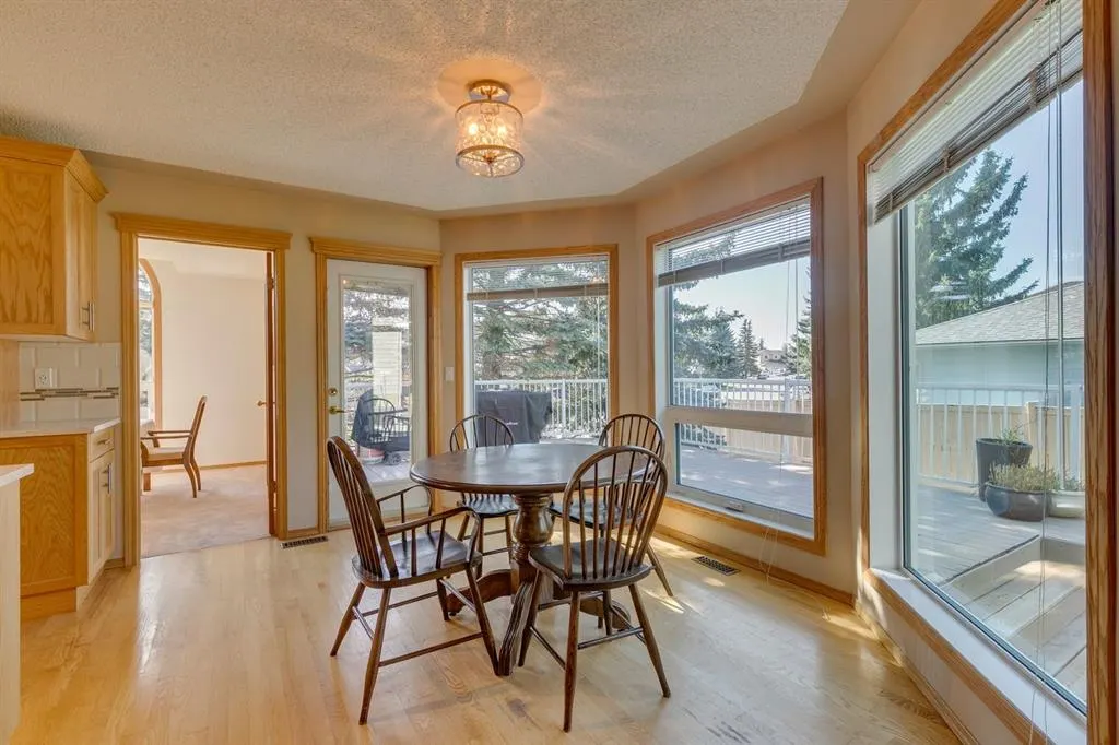 1517 Evergreen Hill SW