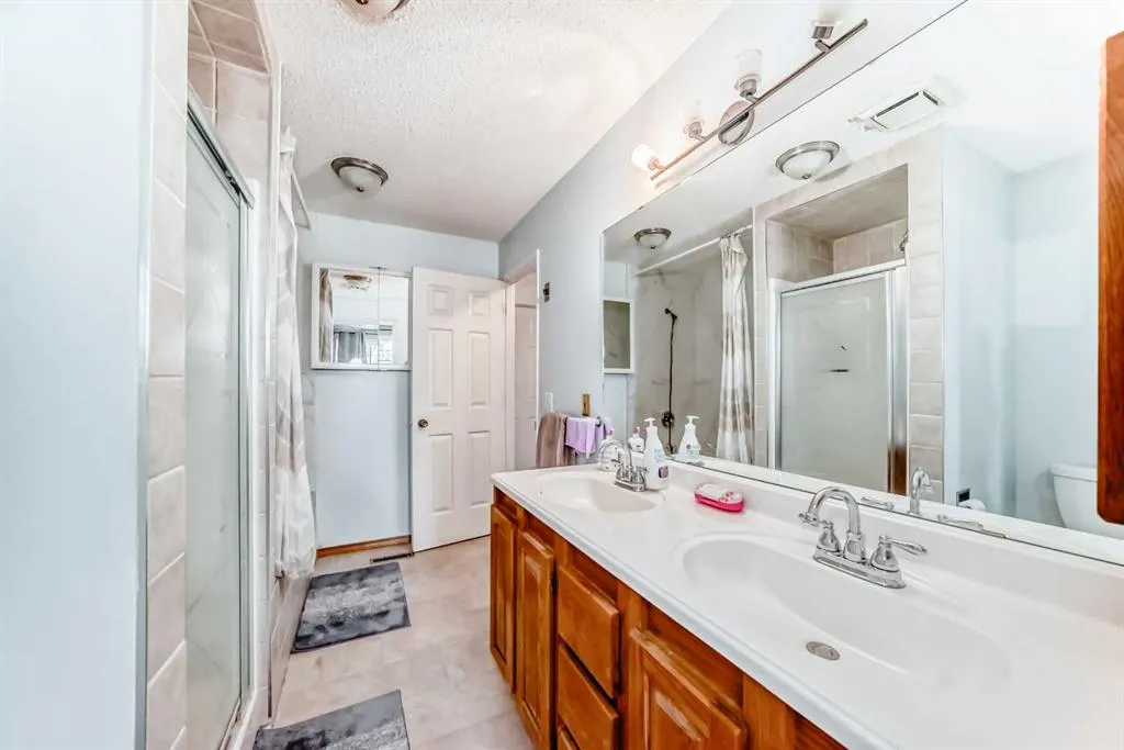 28 Berwick Crescent NW, #63