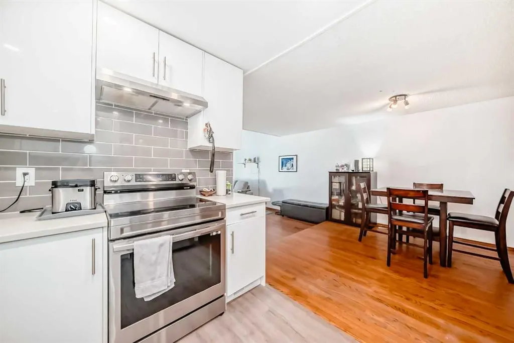 28 Berwick Crescent NW, #63