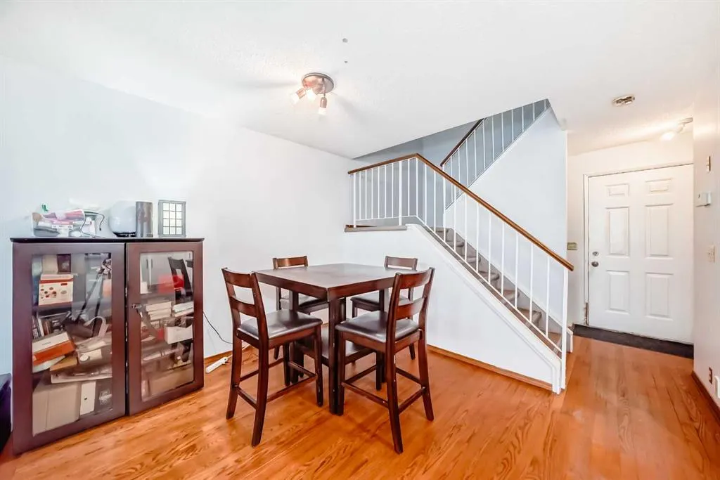 28 Berwick Crescent NW, #63