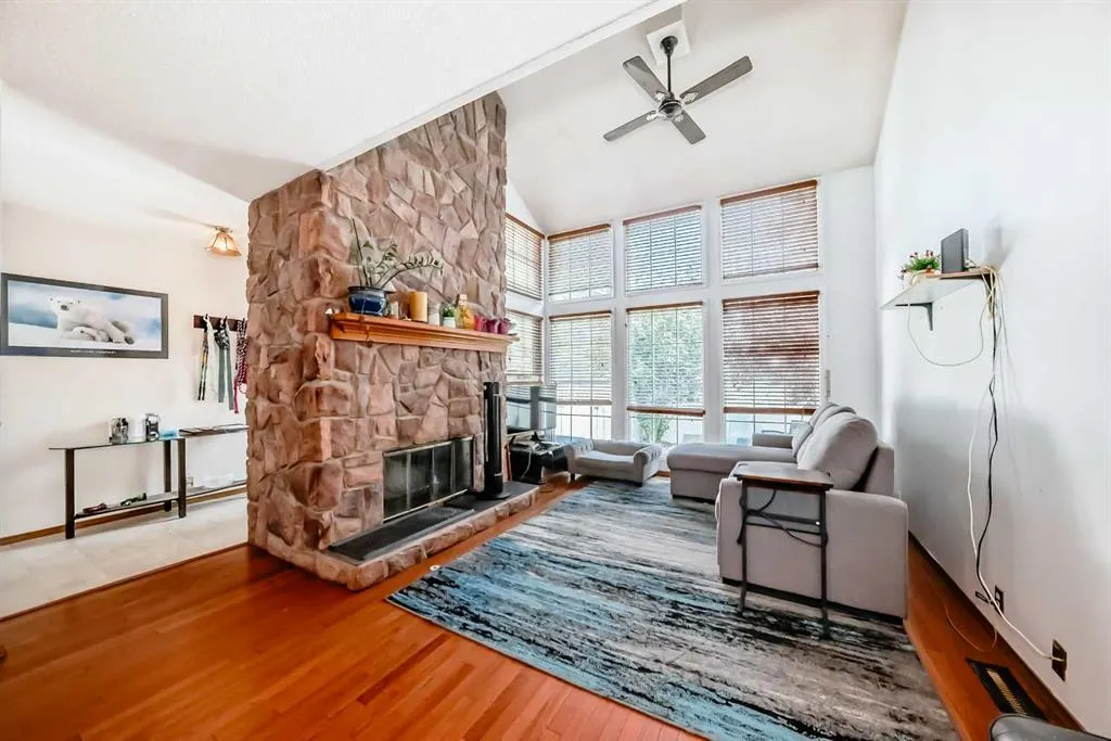 28 Berwick Crescent NW, #63