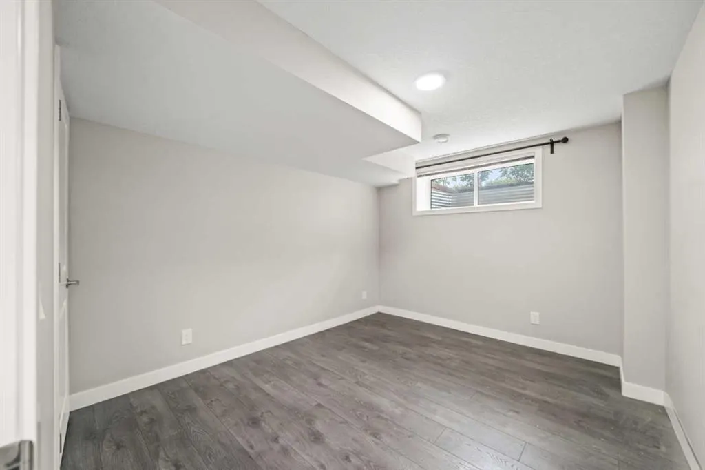374 Magnolia Square SE