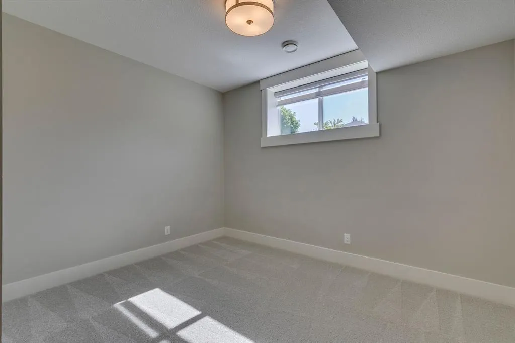 3 Aspen Dale Way SW