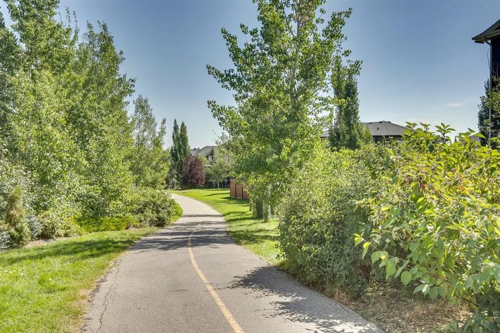 3 Aspen Dale Way SW