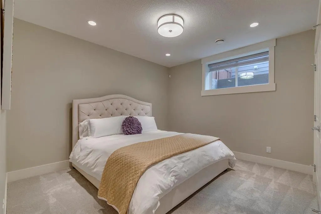 3 Aspen Dale Way SW