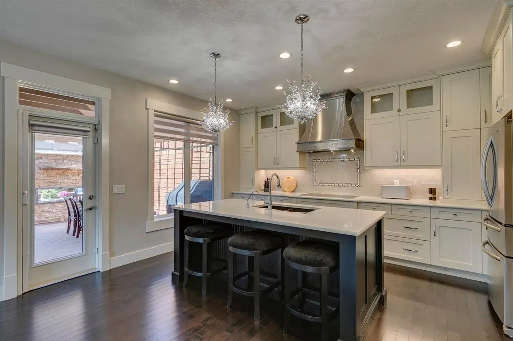 3 Aspen Dale Way SW