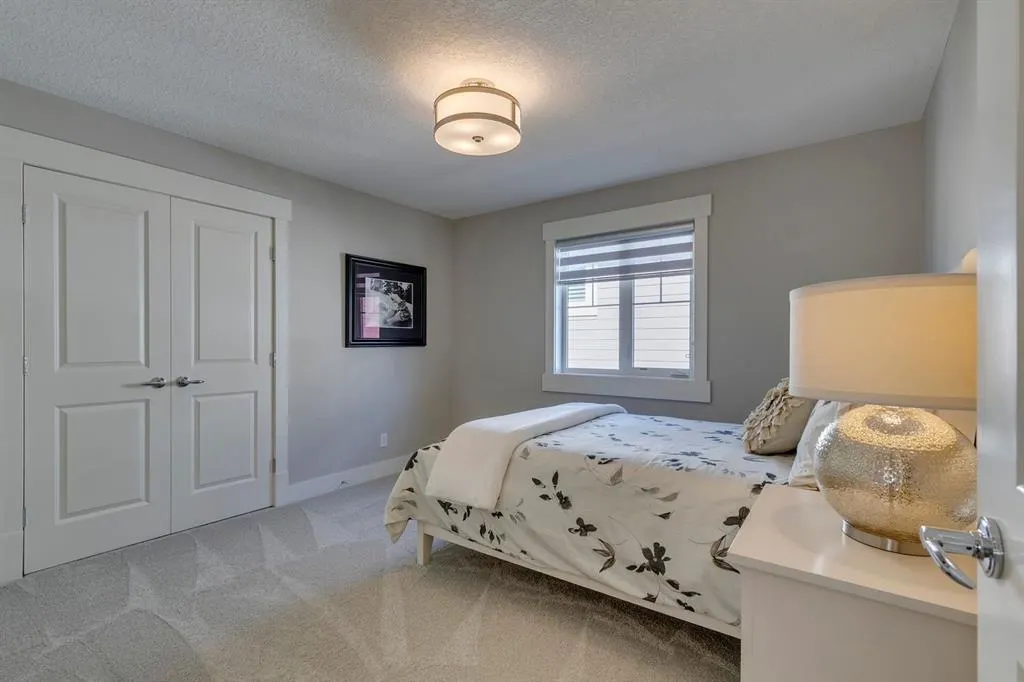 3 Aspen Dale Way SW