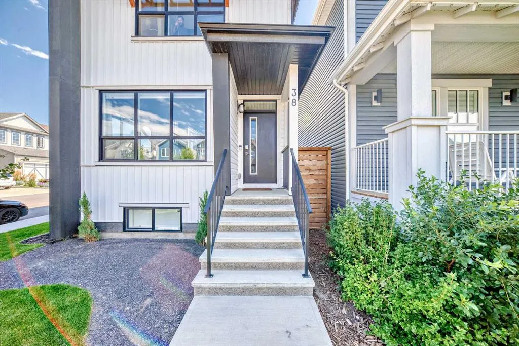 38 Lavender Road SE