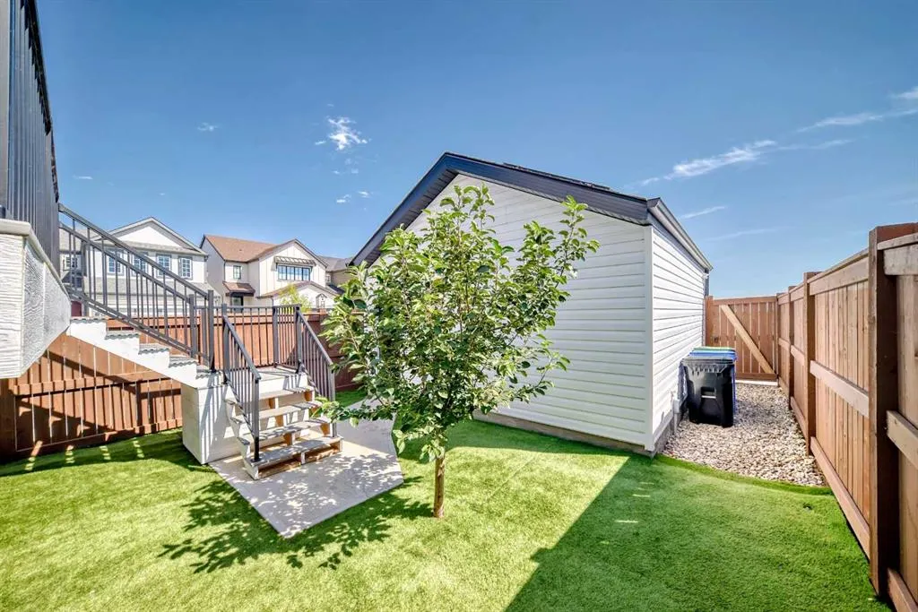 38 Lavender Road SE