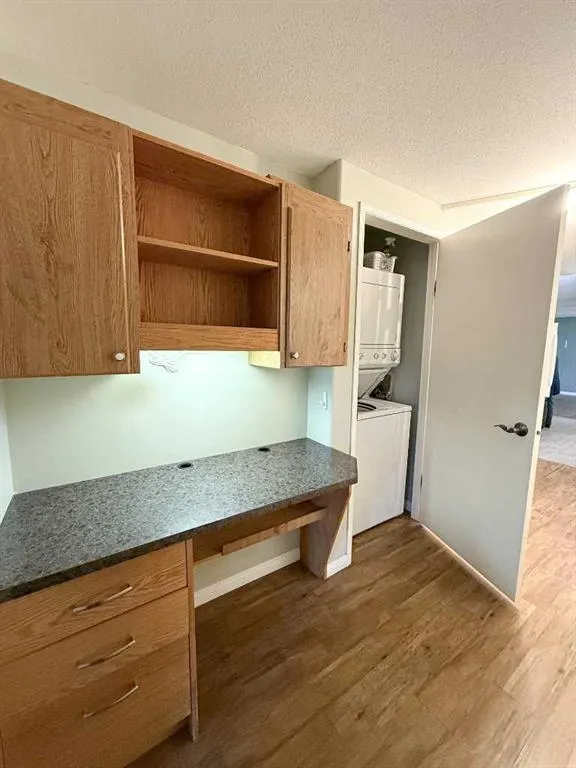 5800 46 Street, #13