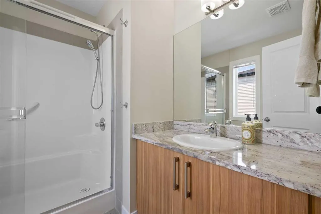 333 Taralake Way NE, #3101