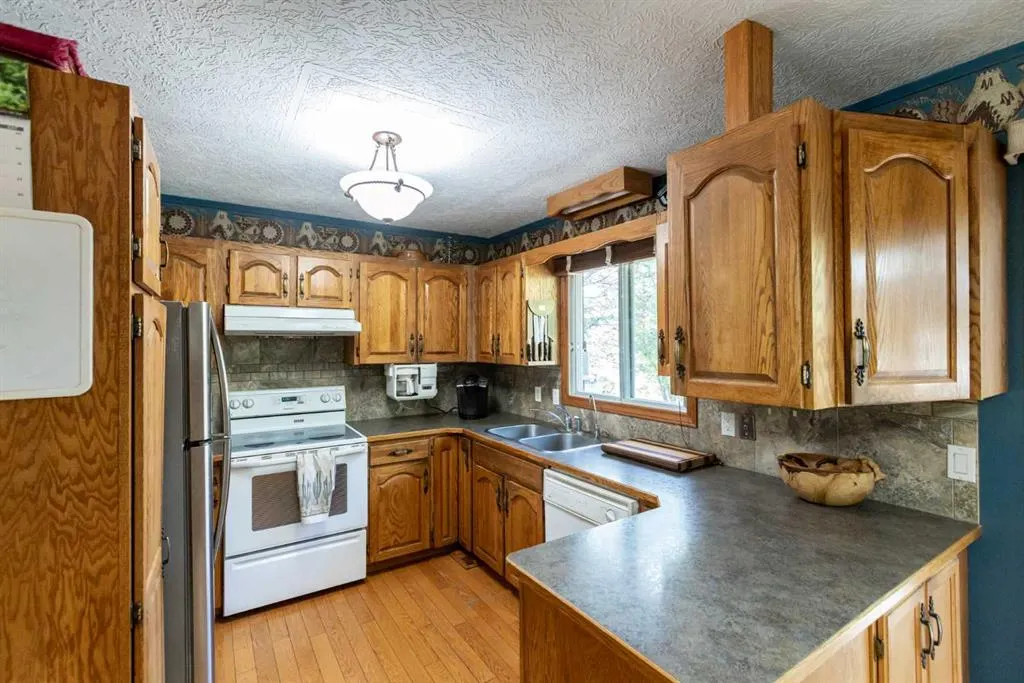 128 Norby Crescent
