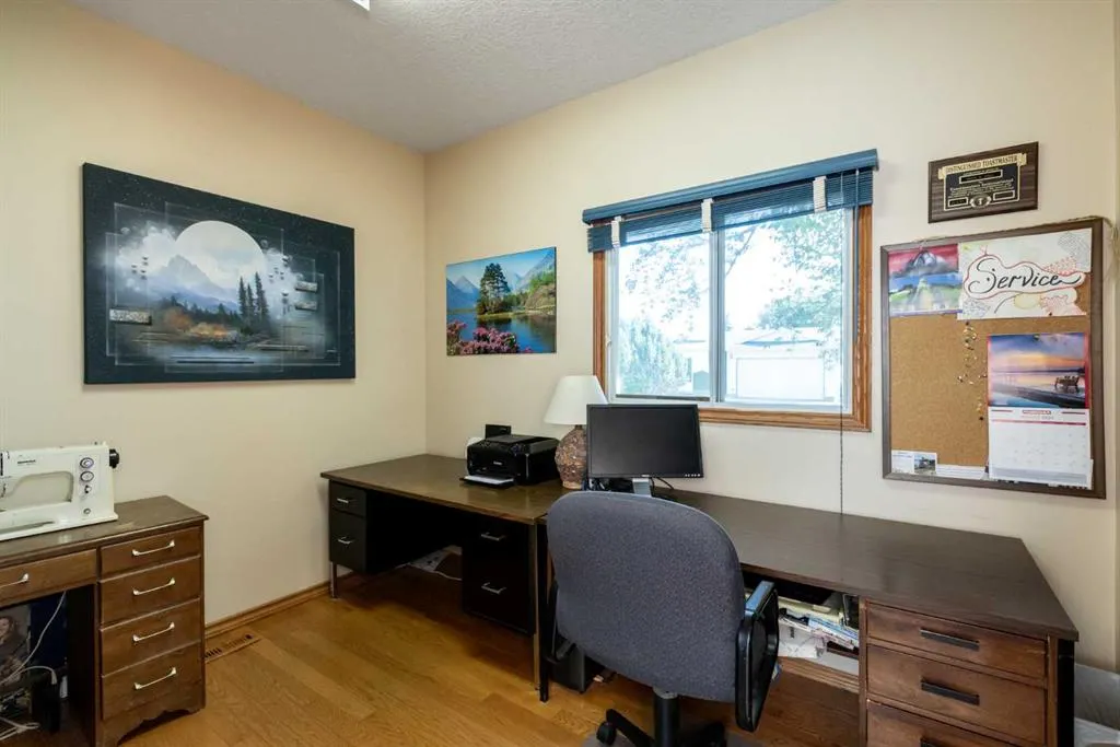 128 Norby Crescent