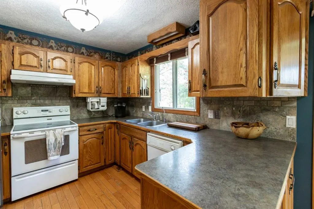 128 Norby Crescent