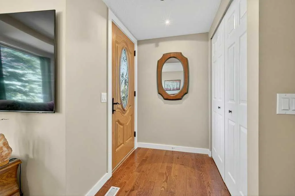 7 Strathearn Rise SW