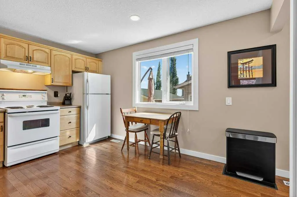 7 Strathearn Rise SW