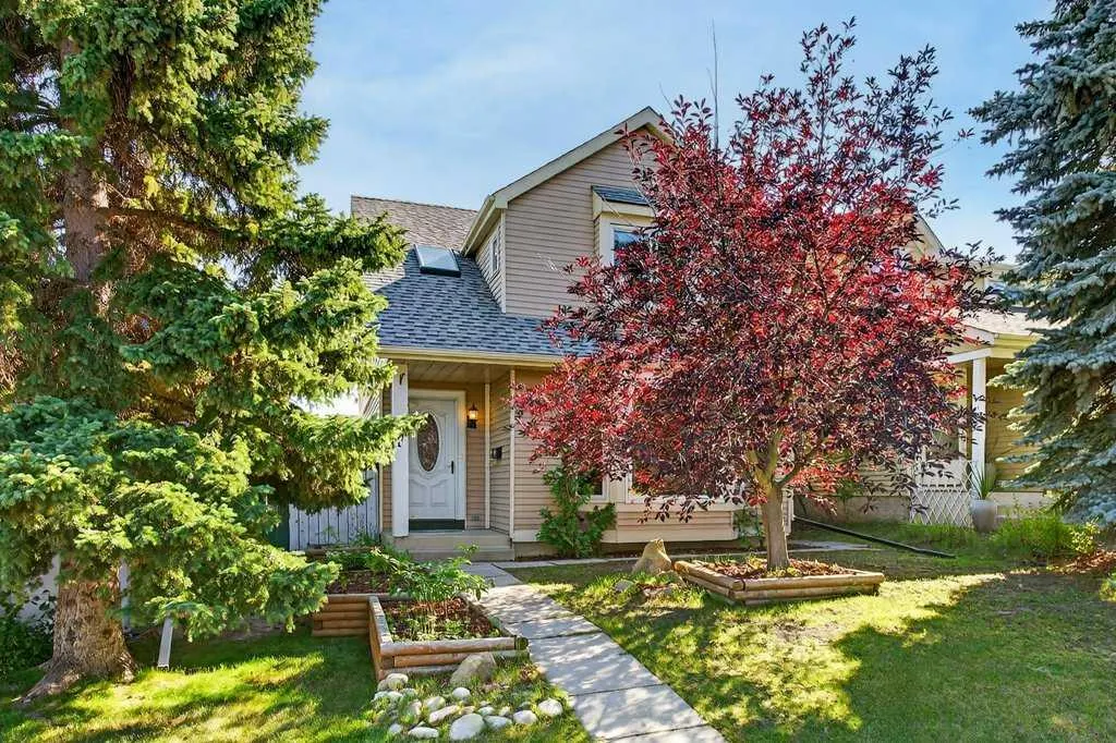 7 Strathearn Rise SW