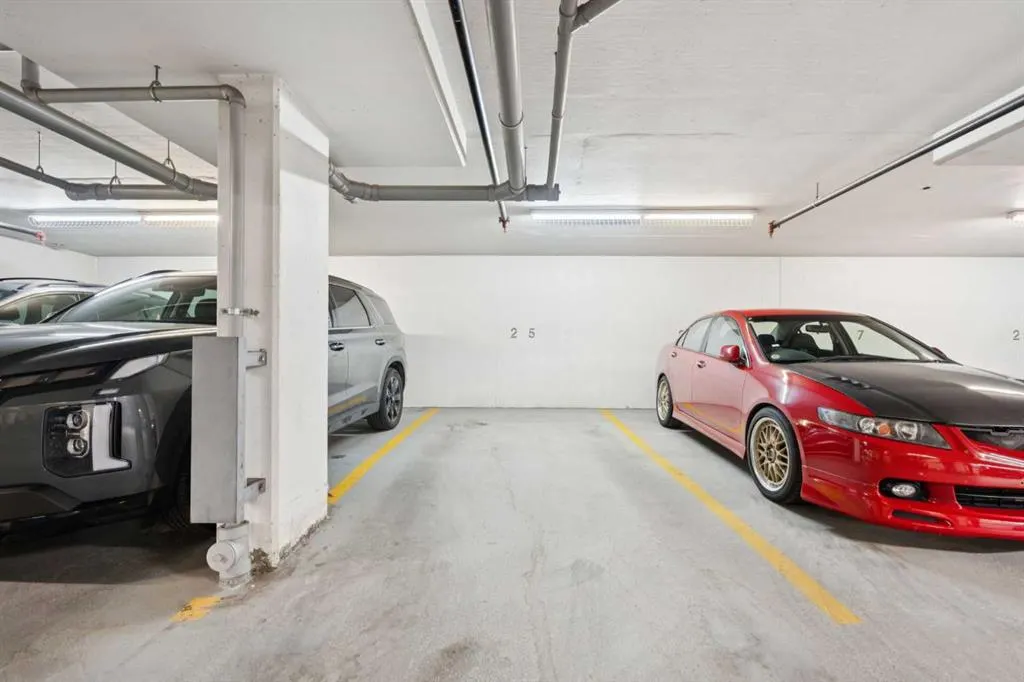 8531 8A Avenue SW, #106