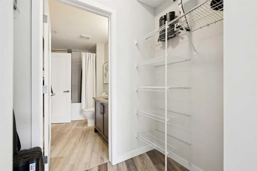 8531 8A Avenue SW, #106
