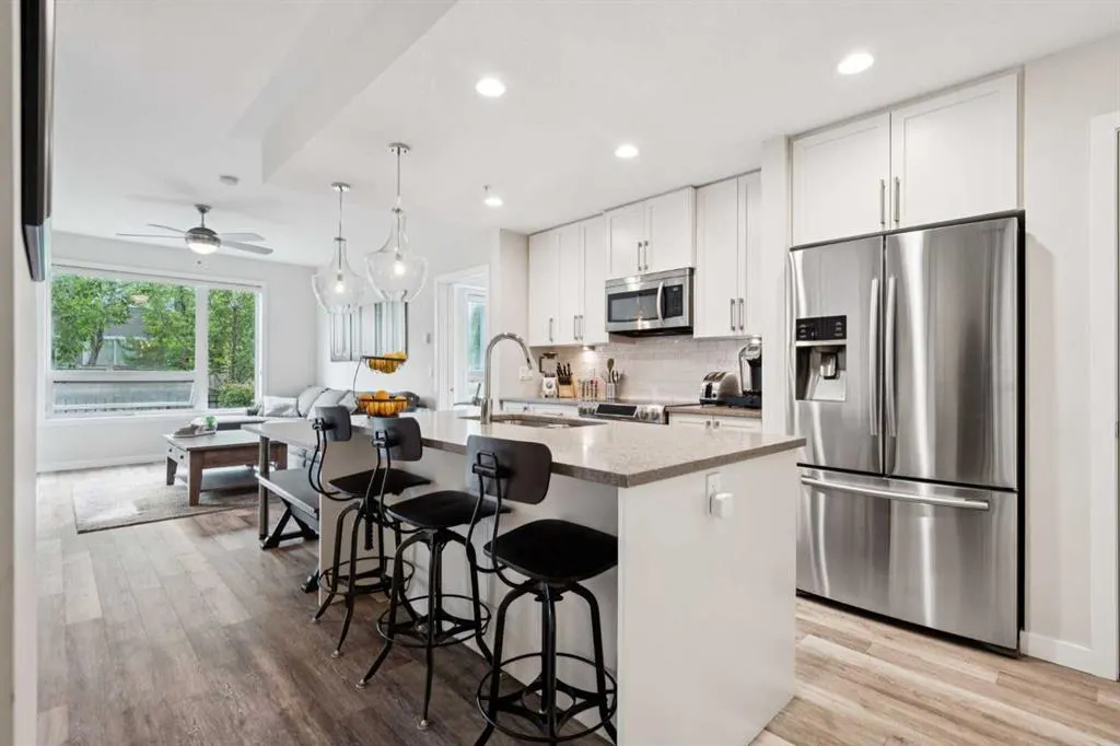 8531 8A Avenue SW, #106