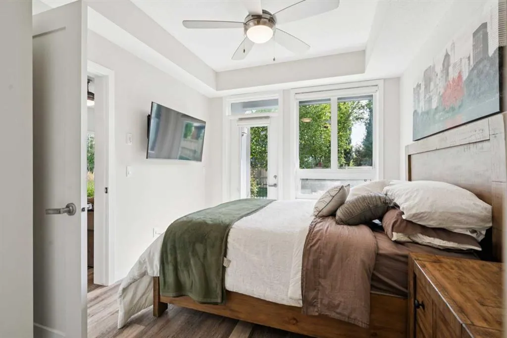 8531 8A Avenue SW, #106