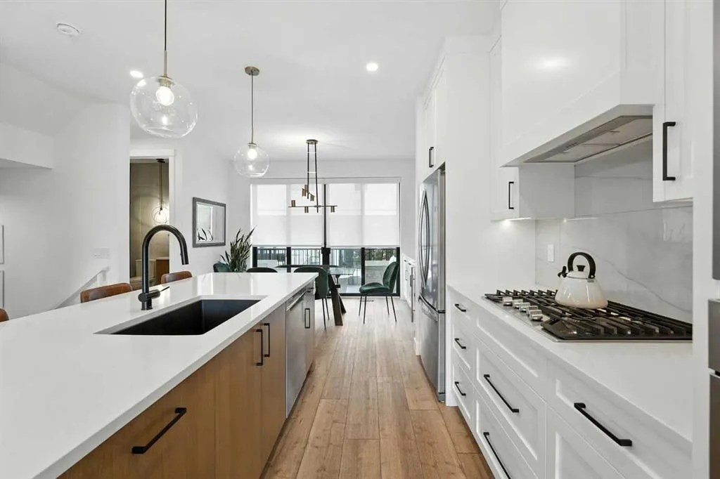 140 Discovery Drive SW