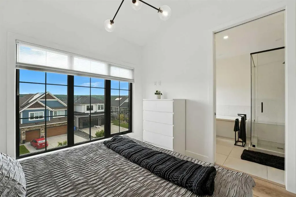 140 Discovery Drive SW