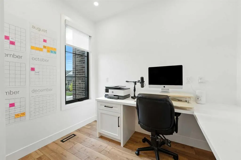 140 Discovery Drive SW