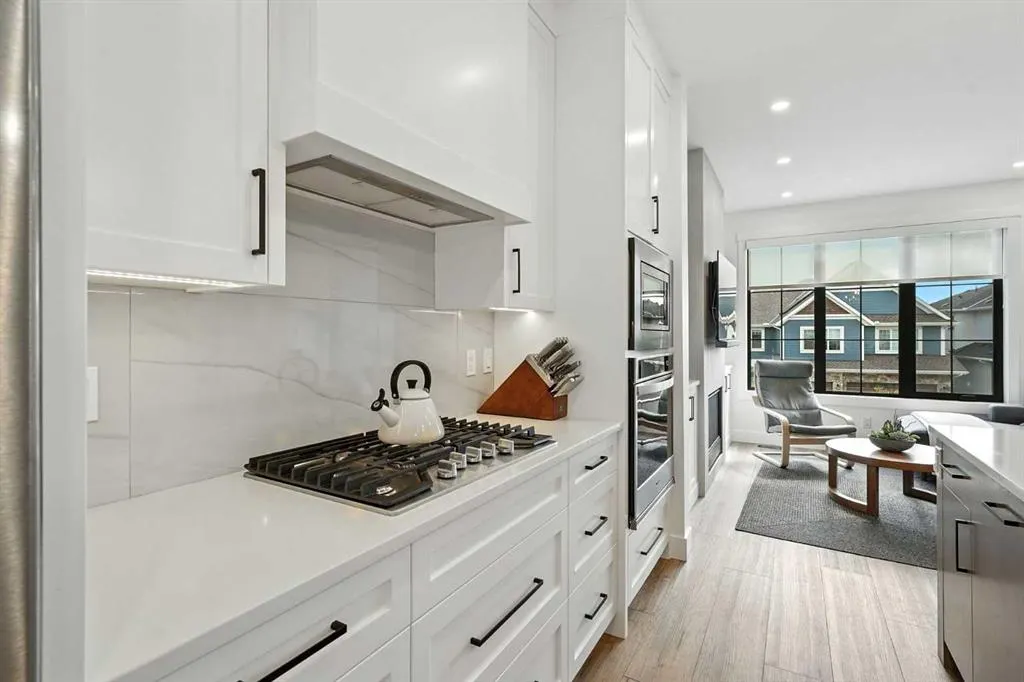 140 Discovery Drive SW