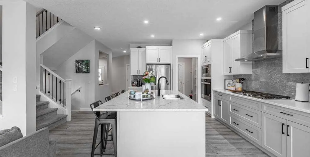 178 Creekstone Path SW