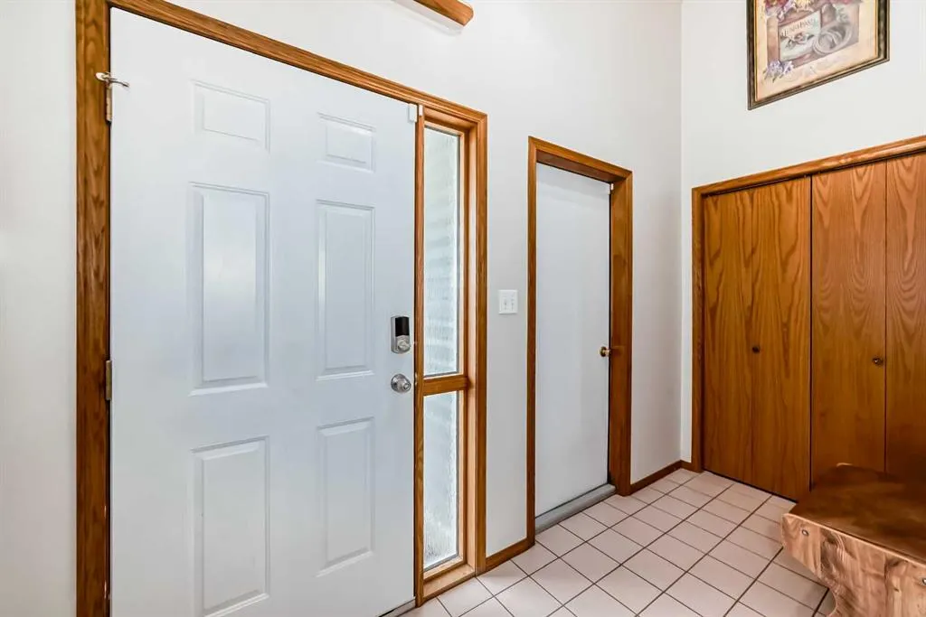 5114 57 Ave