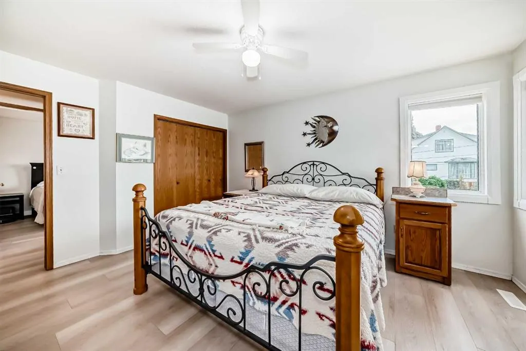 5114 57 Ave