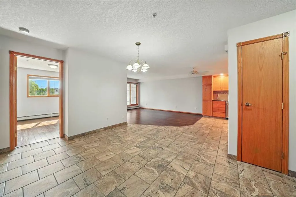 4805 45 Street, #324