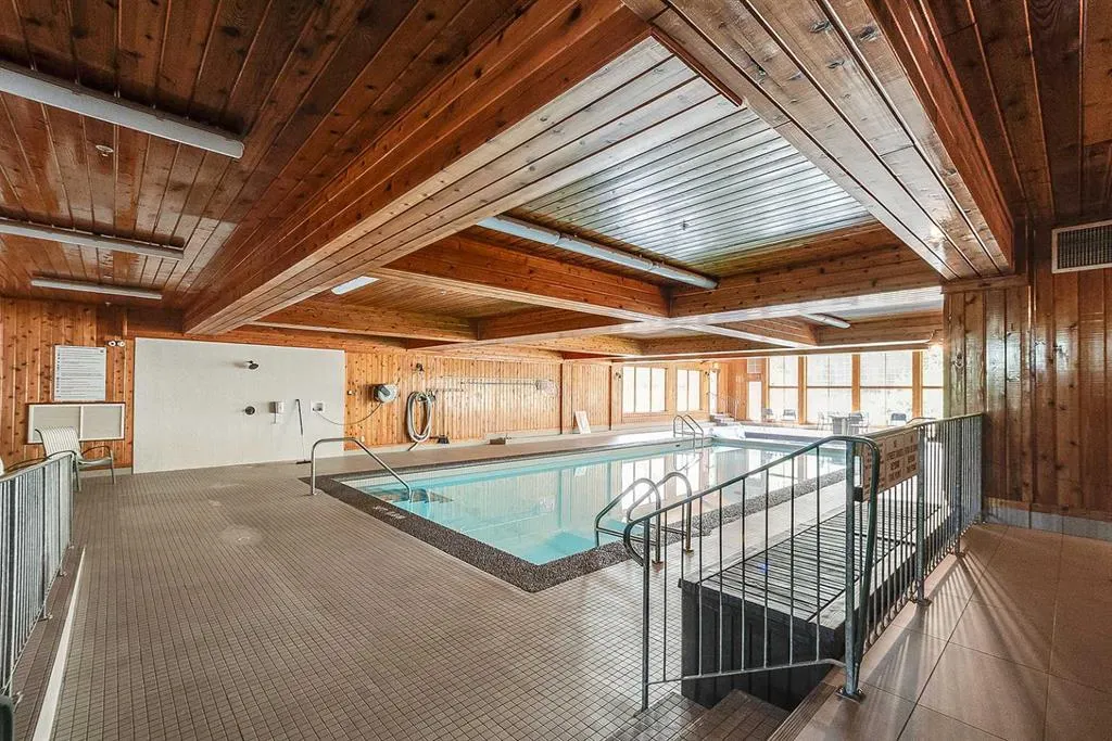 4805 45 Street, #324