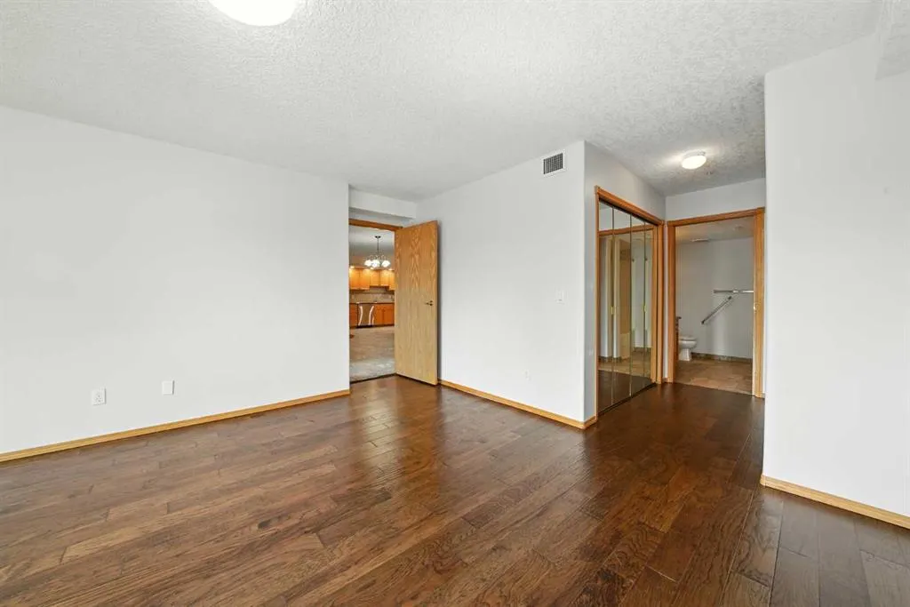 4805 45 Street, #324