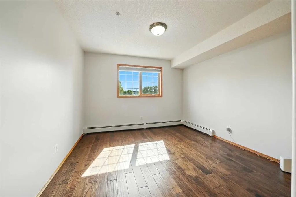 4805 45 Street, #324